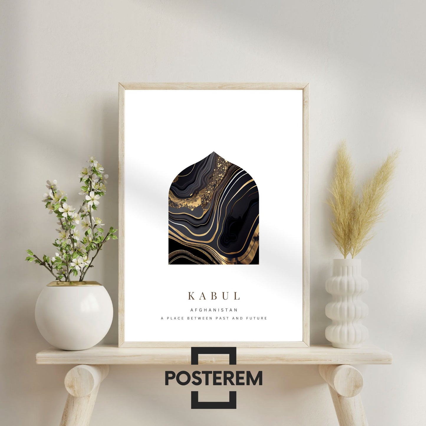 Poster-Set | 3-Teilig | Personalisiert „Afghanistan“ – Karte, Stadt & Familie (Schwarz-Gold)